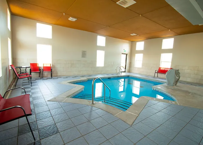 Surestay By Western East Hotel