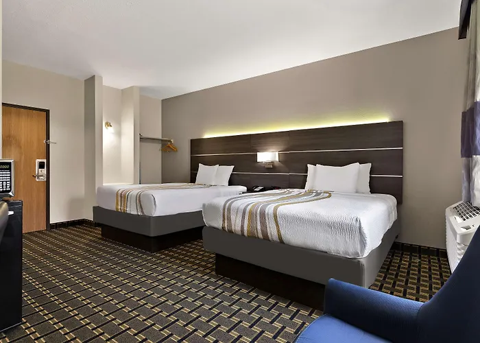 Hotel Surestay By Western East 3*