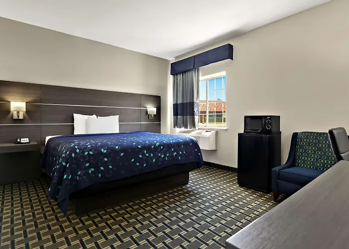 Surestay By Western East 3*